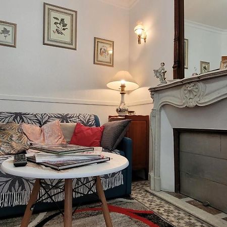 Maison Avec Patio Dans Le Centre Historique Villa Terrasson Ngoại thất bức ảnh