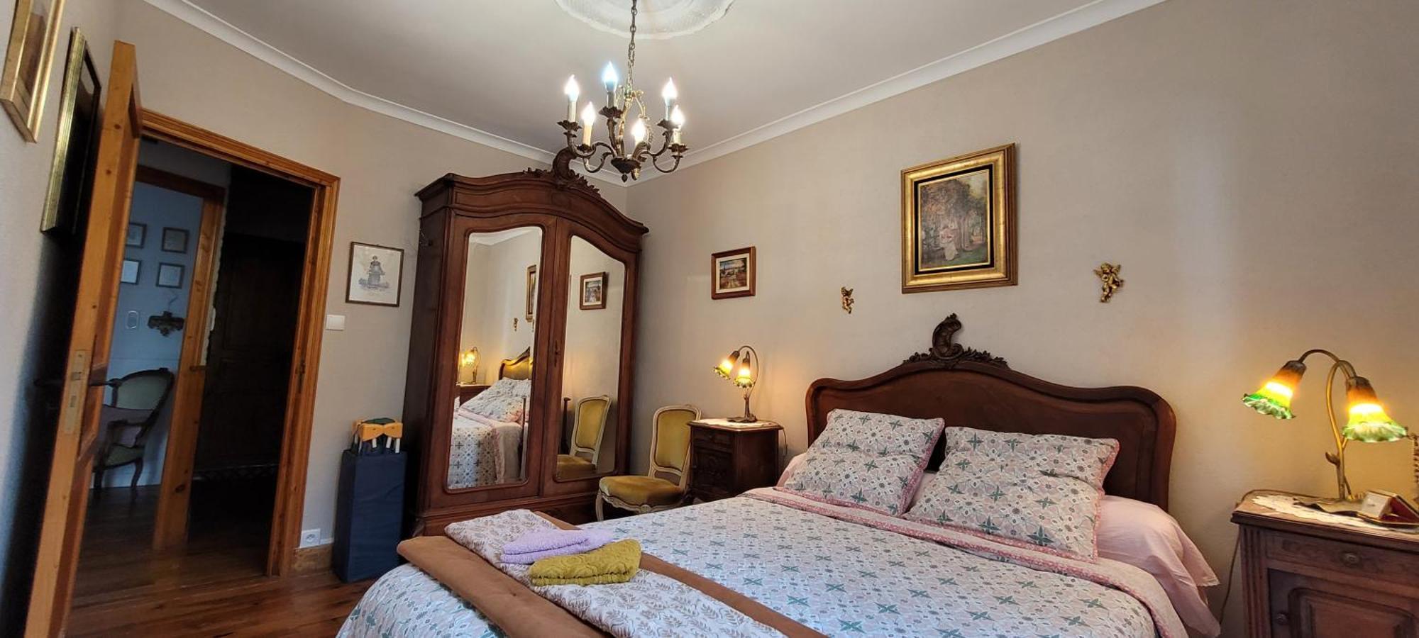 Maison Avec Patio Dans Le Centre Historique Villa Terrasson Ngoại thất bức ảnh